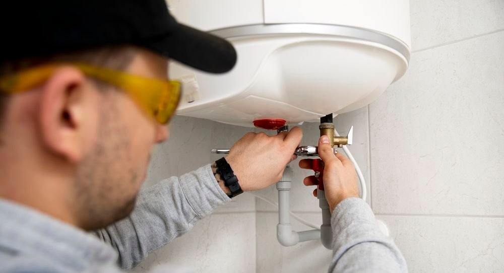 Chauffe-eau qui ne chauffe plus : diagnostic rapide et solutions